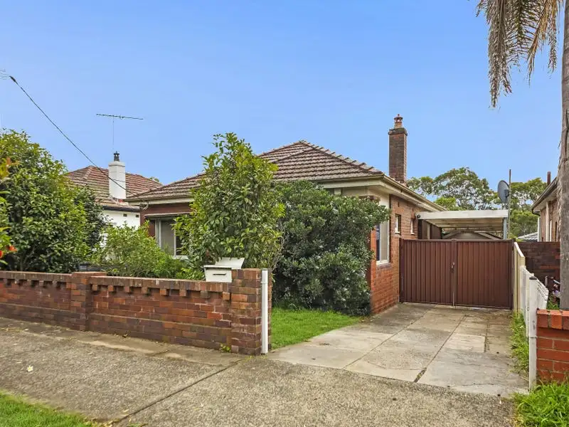 Main view of Homely house listing, 3 Kingsgrove Avenue, Kingsgrove NSW 2208