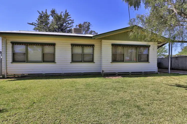 447 Wilkinson Street, Deniliquin NSW 2710