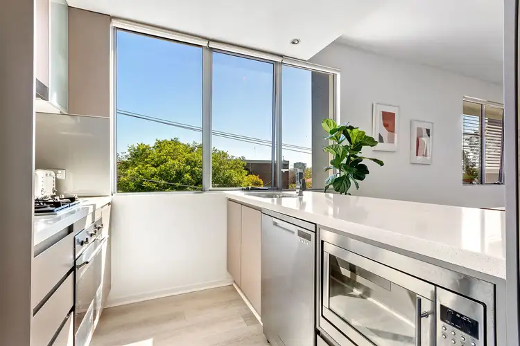 Sixth view of Homely apartment listing, 3/6 Stanley Terrace, Taringa QLD 4068