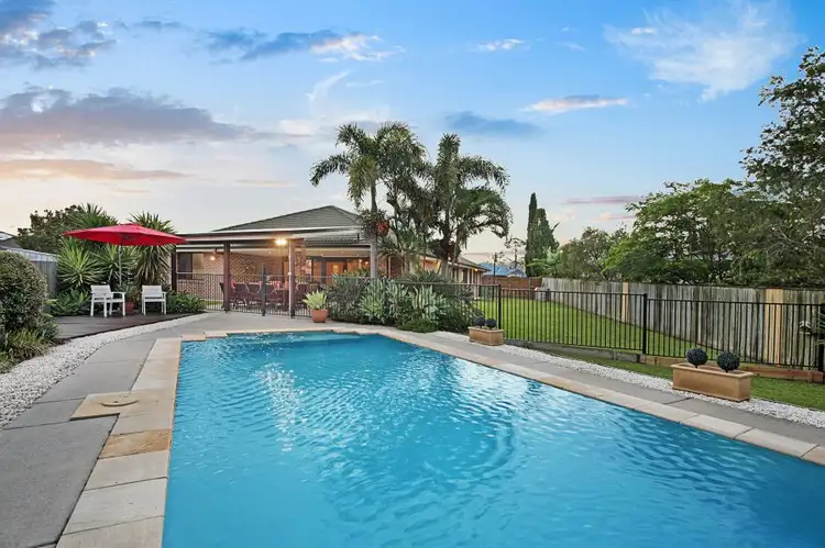7 Trewhella Court, Petrie QLD 4502