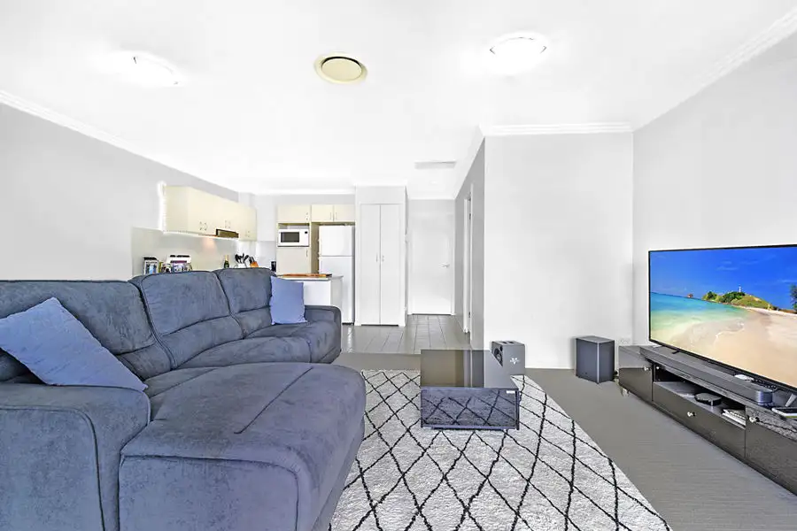 Main view of Homely unit listing, 21/6-10 Rose Street, Southport QLD 4215