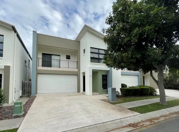 Main view of Homely townhouse listing, 35/28 Surbiton Court, Carindale QLD 4152