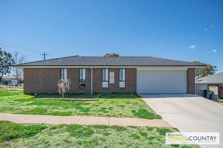 Second view of Homely unit listing, 2/67 Link Road, Armidale NSW 2350