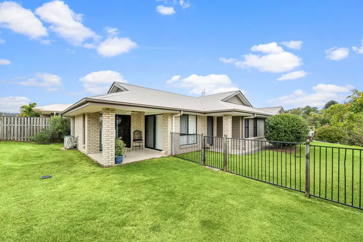 32 Presentation Boulevard, Nambour QLD 4560