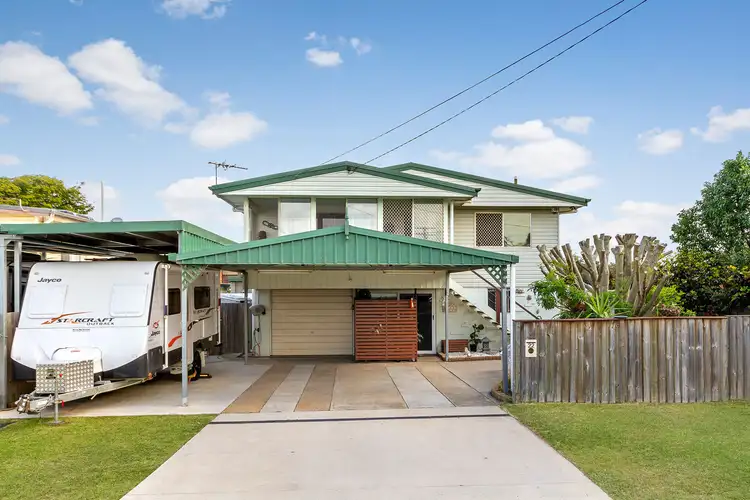 22 Baringa Street, Clontarf QLD 4019