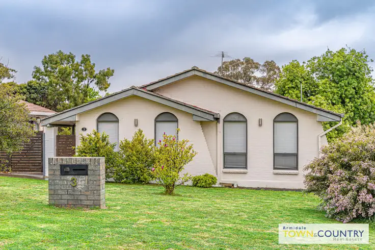 Main view of Homely house listing, 3 Bishop Crescent, Armidale NSW 2350