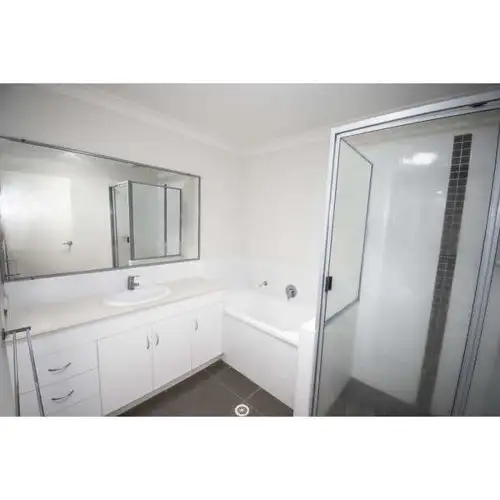 Fourth view of Homely semi-detached listing, 3 Coogee Tce, Blacks Beach QLD 4740