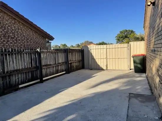 Fifth view of Homely house listing, 4 Fernlea Court, Caboolture QLD 4510