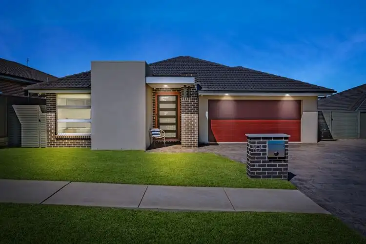 10 Collett Circuit, Appin NSW 2560