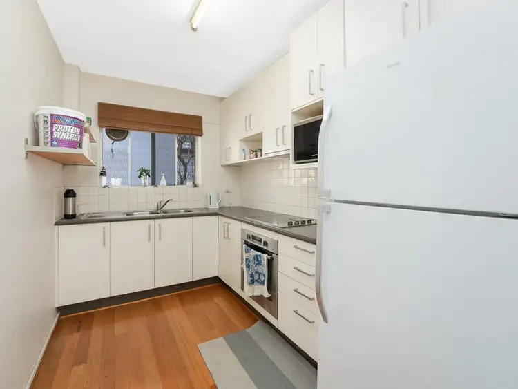 Fifth view of Homely unit listing, 2/40 Miles Street, Clayfield QLD 4011