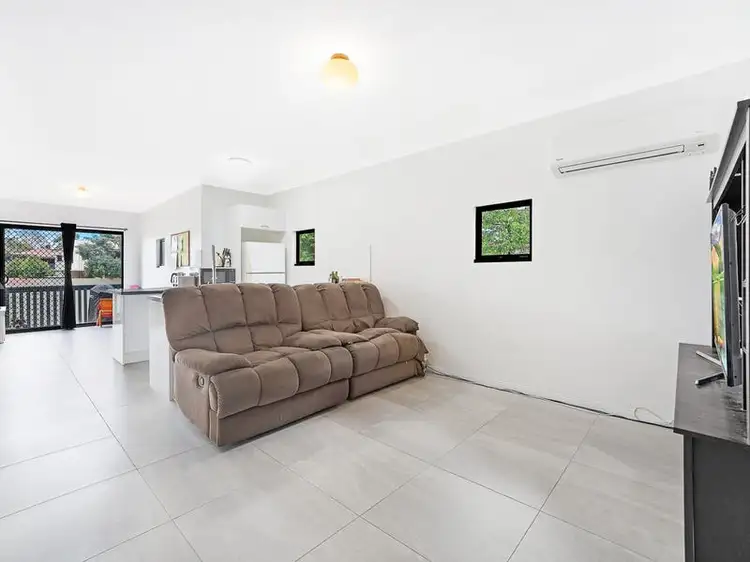 Third view of Homely townhouse listing, 4/101 Richmond Road, Morningside QLD 4170