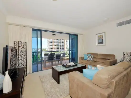 Fourth view of Homely unit listing, 24/45 Deakin Street, Kangaroo Point QLD 4169