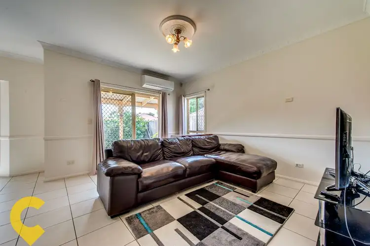 Second view of Homely house listing, 4 Queens Court, Forest Lake QLD 4078