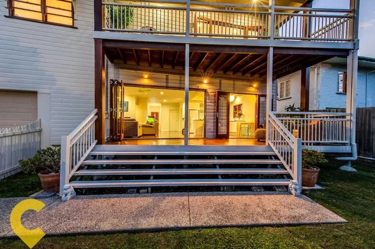 12 Esher St, Tarragindi QLD 4121