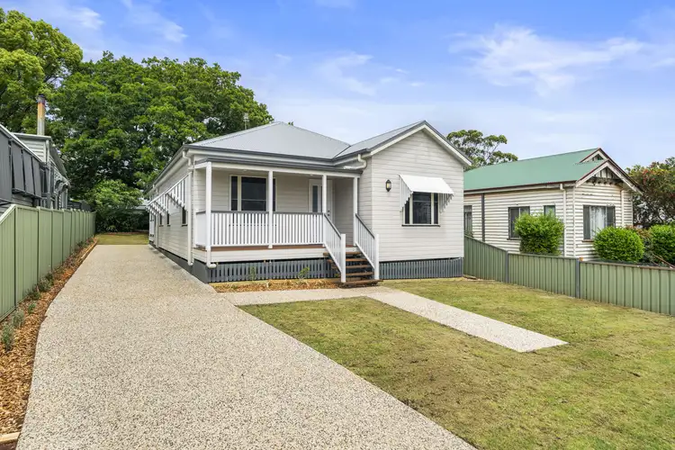 8A Cooper Street, South Toowoomba QLD 4350