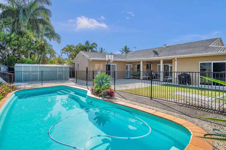 10 ANGLERS PARADE, Blacks Beach QLD 4740