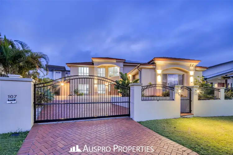 107 Hawthorn Circuit, Stretton QLD 4116