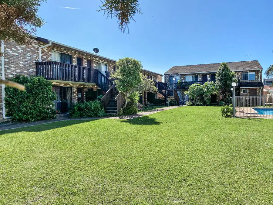 Main view of Homely unit listing, 3/6-8 Vincent Street, Coffs Harbour NSW 2450