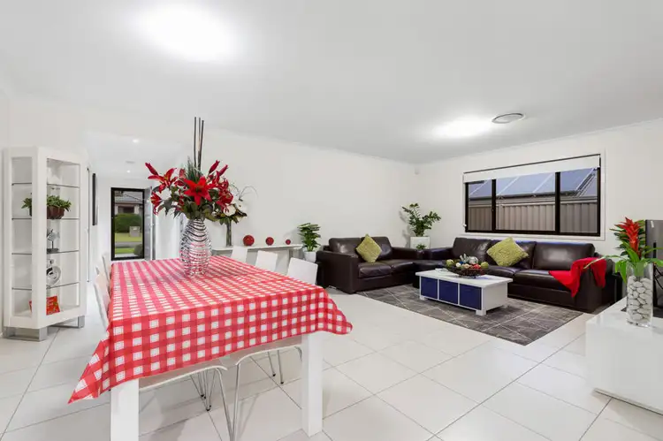 Third view of Homely house listing, 10 Radunz Place, Birkdale QLD 4159