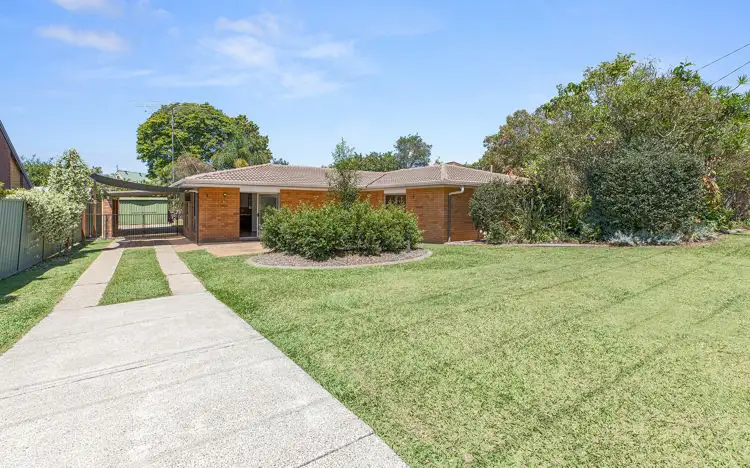 25 Cunningham Crescent, Nambour QLD 4560