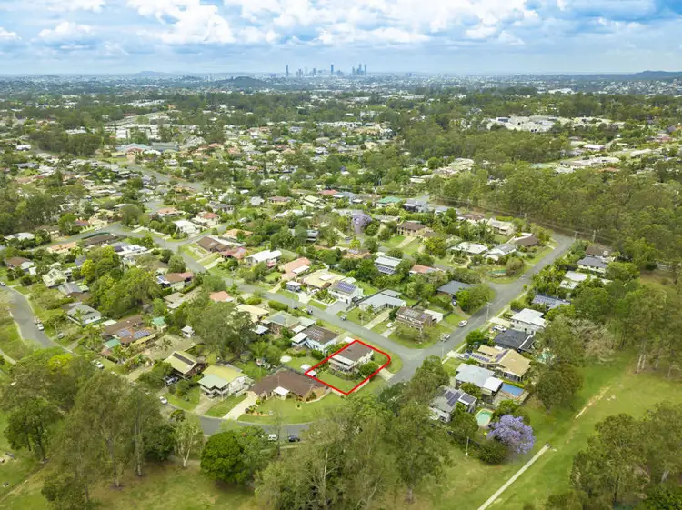 Second view of Homely house listing, 10 Nyora St, Everton Hills QLD 4053