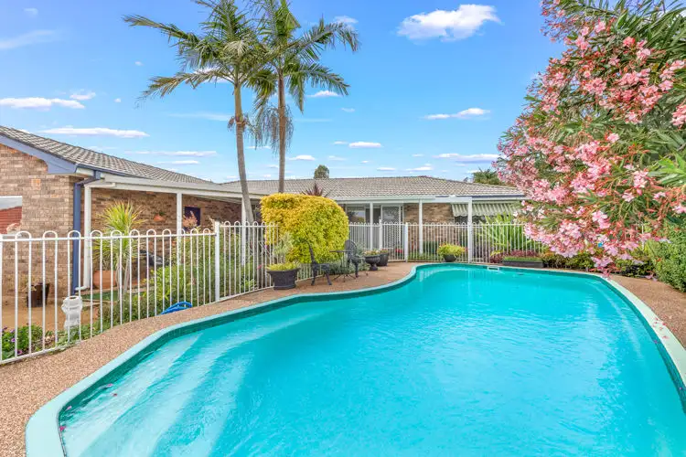10 Jibbon Place, Woodbine NSW 2560