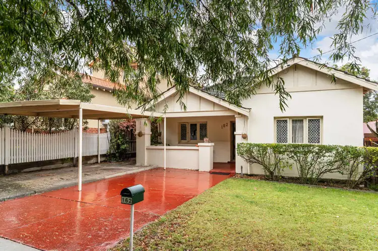 162 Hensman Street, Kensington WA 6151
