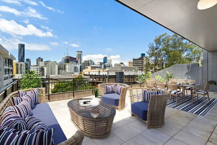 Fifth view of Homely unit listing, 3B/28 Fortescue Street, Spring Hill QLD 4000