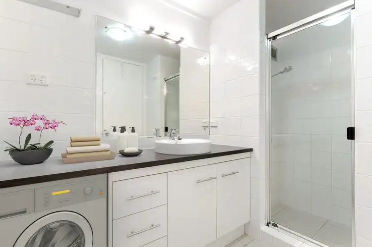 Sixth view of Homely unit listing, 3B/28 Fortescue Street, Spring Hill QLD 4000