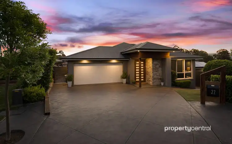 22 Manifold Crescent, Glenmore Park NSW 2745
