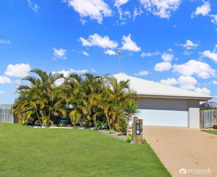 7 Falcon, Zilzie QLD 4710