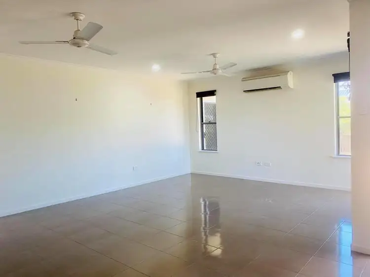 Seventh view of Homely house listing, 10 Patricia Circuit, Mirani QLD 4754