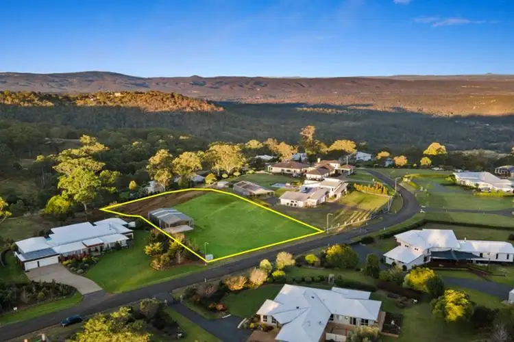 12 Bogong Court, Cabarlah QLD 4352