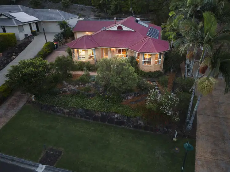 8 Albatross Avenue, Nambour QLD 4560