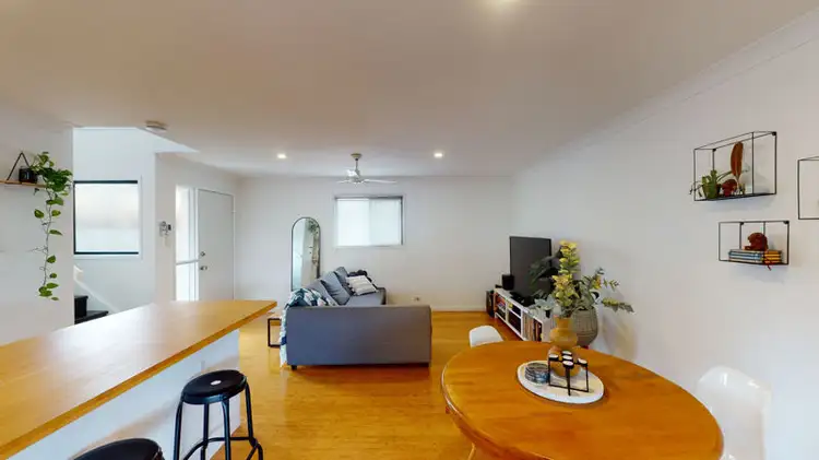 2/14 Western Avenue, Chermside QLD 4032