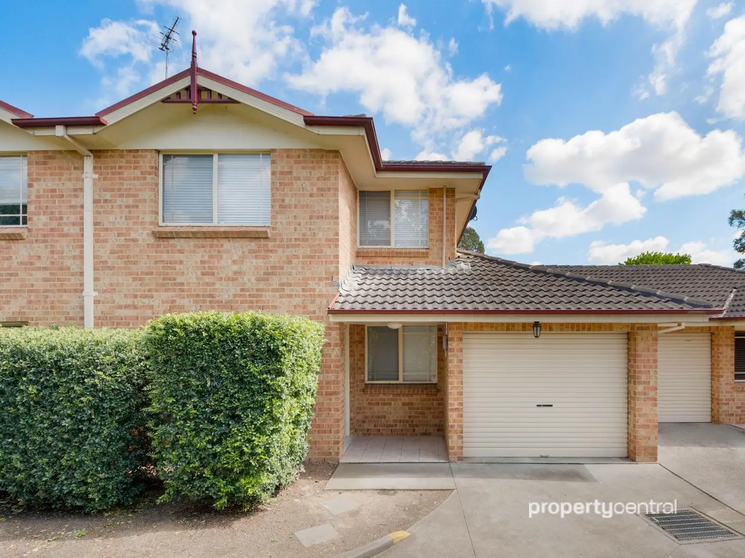 Main view of Homely townhouse listing, 2/55 Elizabeth Crescent, Kingswood NSW 2747