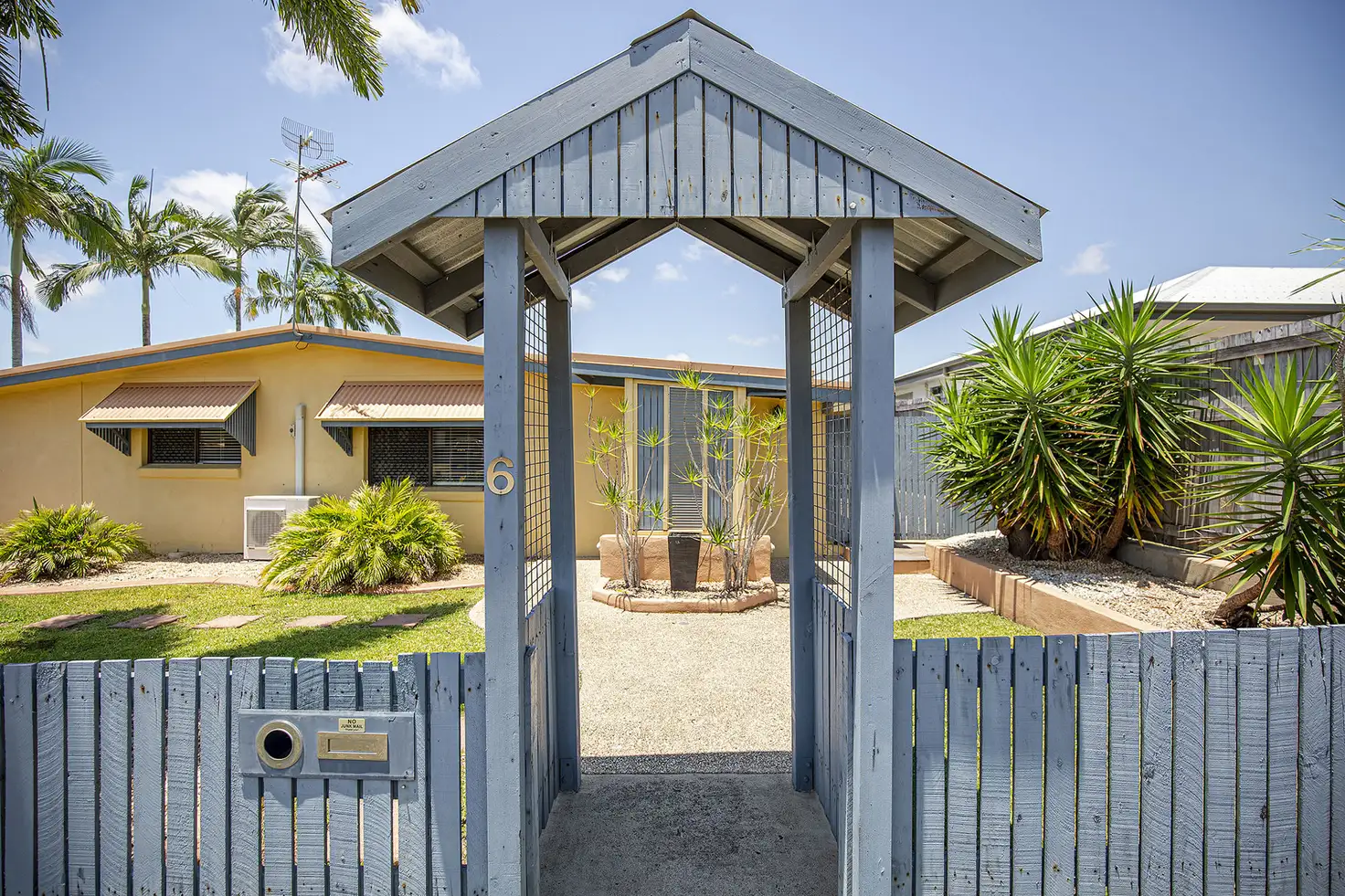 Main view of Homely house listing, 6 Nicklin Drive, Beaconsfield QLD 4740