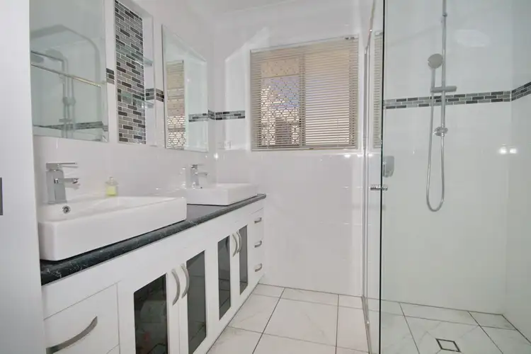 Sixth view of Homely house listing, 2 Macchion Close, Wakerley QLD 4154