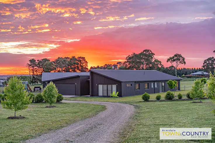 6 Lilley Lane, Armidale NSW 2350