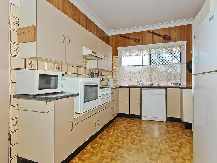 Fifth view of Homely house listing, 377 Robinson Road West, Geebung QLD 4034