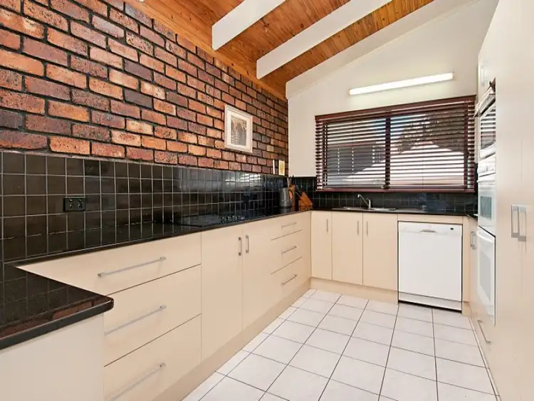 Fifth view of Homely house listing, 4 Mayer St, Mcdowall QLD 4053
