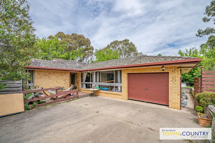 20 Glass Street, Armidale NSW 2350