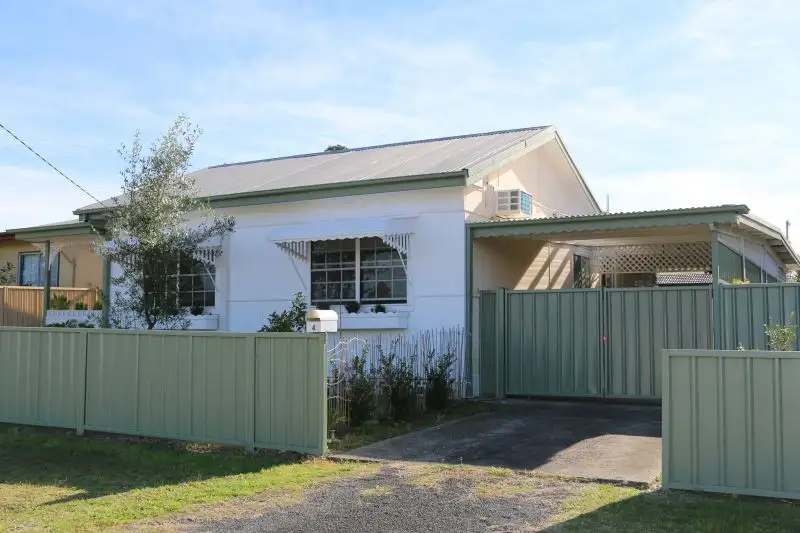 Main view of Homely house listing, 4 Palomar Parade, Toukley NSW 2263