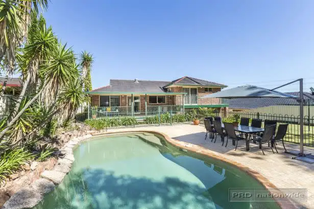 32 Dalmeny Drive, Macquarie Hills NSW 2285