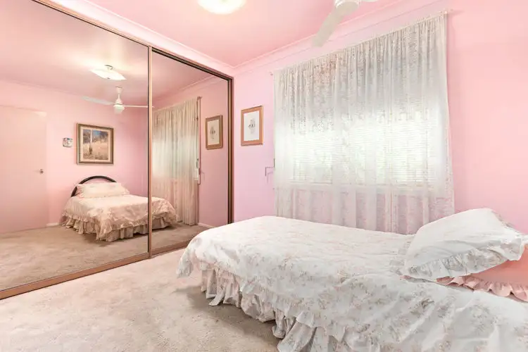 Fifth view of Homely house listing, 8 Eureka Crescent, Sadleir NSW 2168