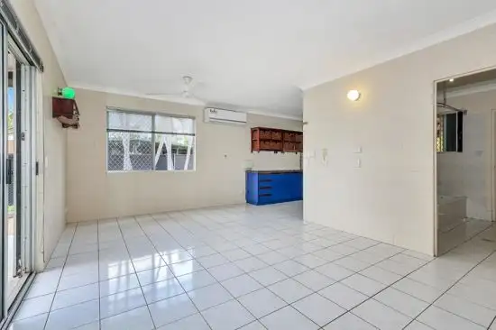 Sixth view of Homely house listing, 5 Crucis Court, Woodroffe NT 830