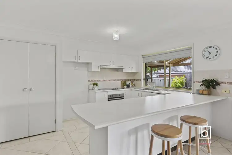 Sixth view of Homely house listing, 4 Duntroon Close, Hamlyn Terrace NSW 2259