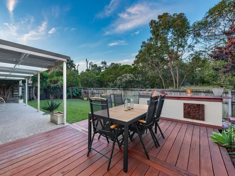 21 Friend Street, Wakerley QLD 4154