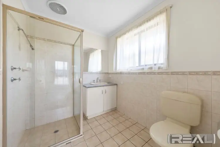 Fifth view of Homely house listing, 4 Lime Court, Munno Para West SA 5115