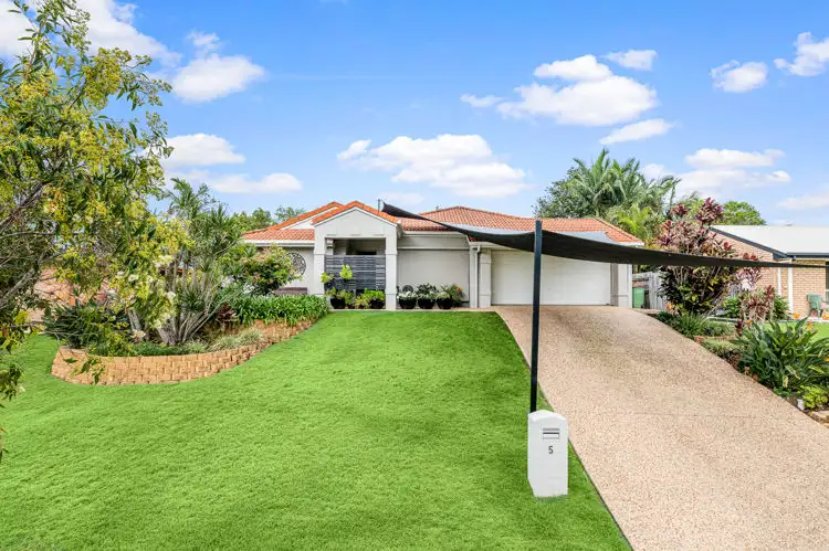 5 Robertson Drive, Burnside QLD 4560